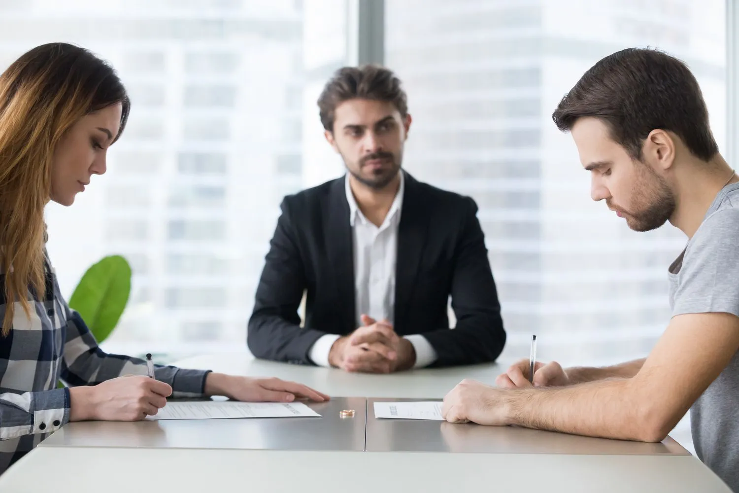 How EH Mediation Guides Couples Toward Fair and Balanced Outcomes Leominster